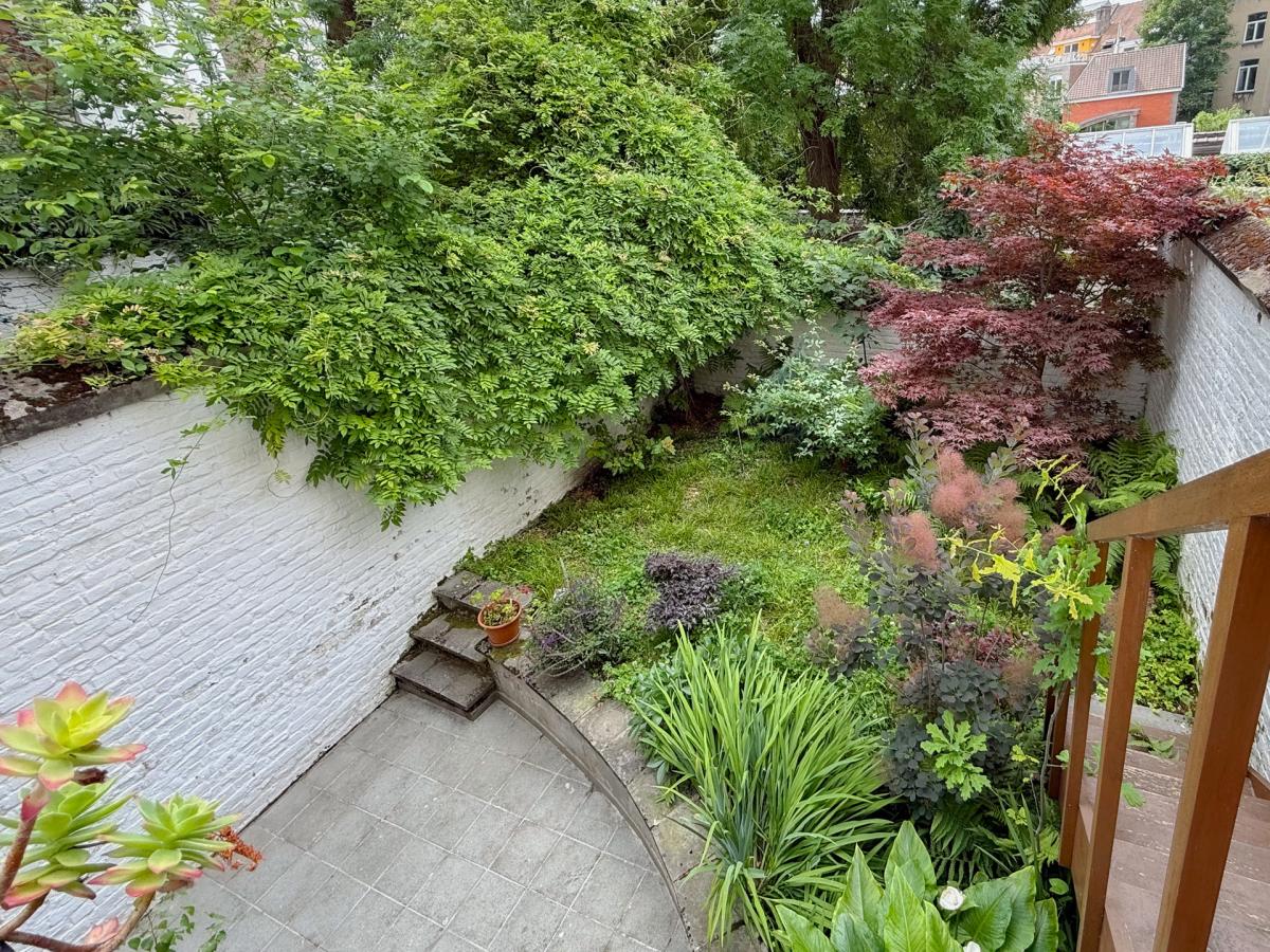 Quartier EU - Magnifique duplex avec jardin & garage