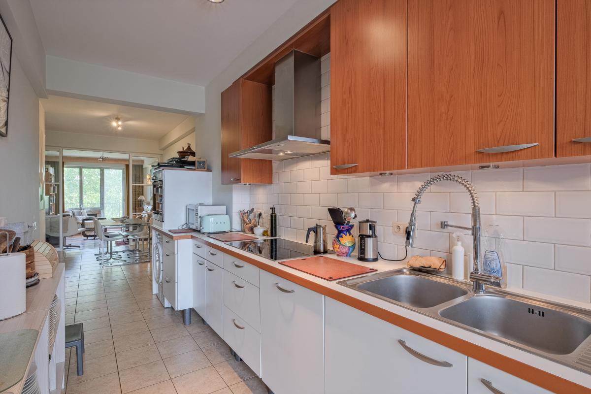 Churchill/Cavell - Appart ± 180 m² avec terrasses et garage.