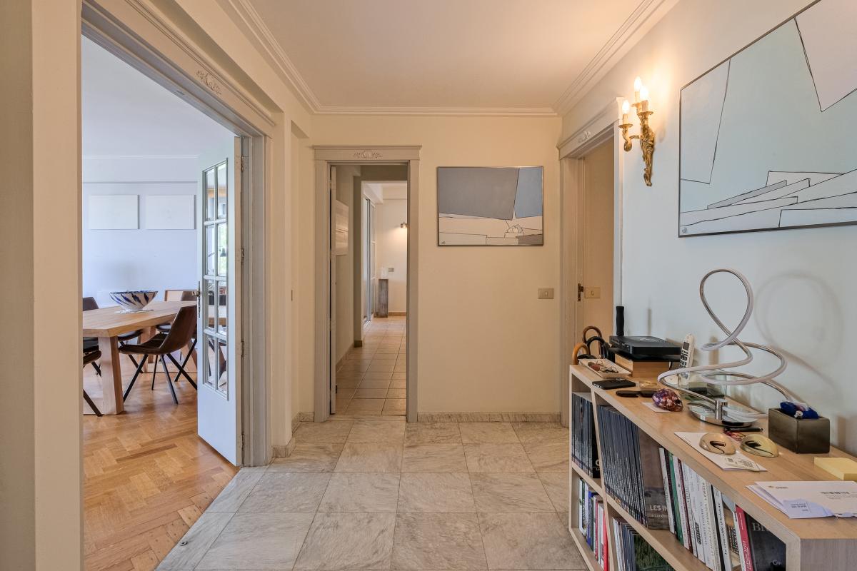 Churchill/Cavell - Appart ± 180 m² avec terrasses et garage.