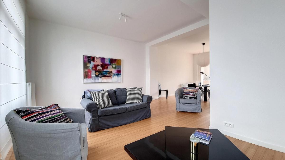 Général Jacques : Appartement 2 chambres meublé + terrasse 