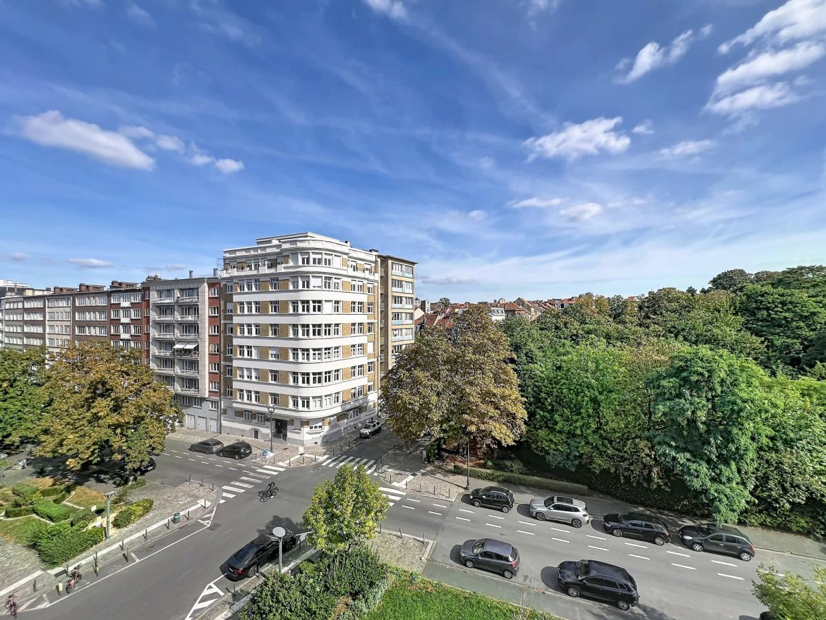 Parc Josaphat - Lumineux appartement 1 chambre