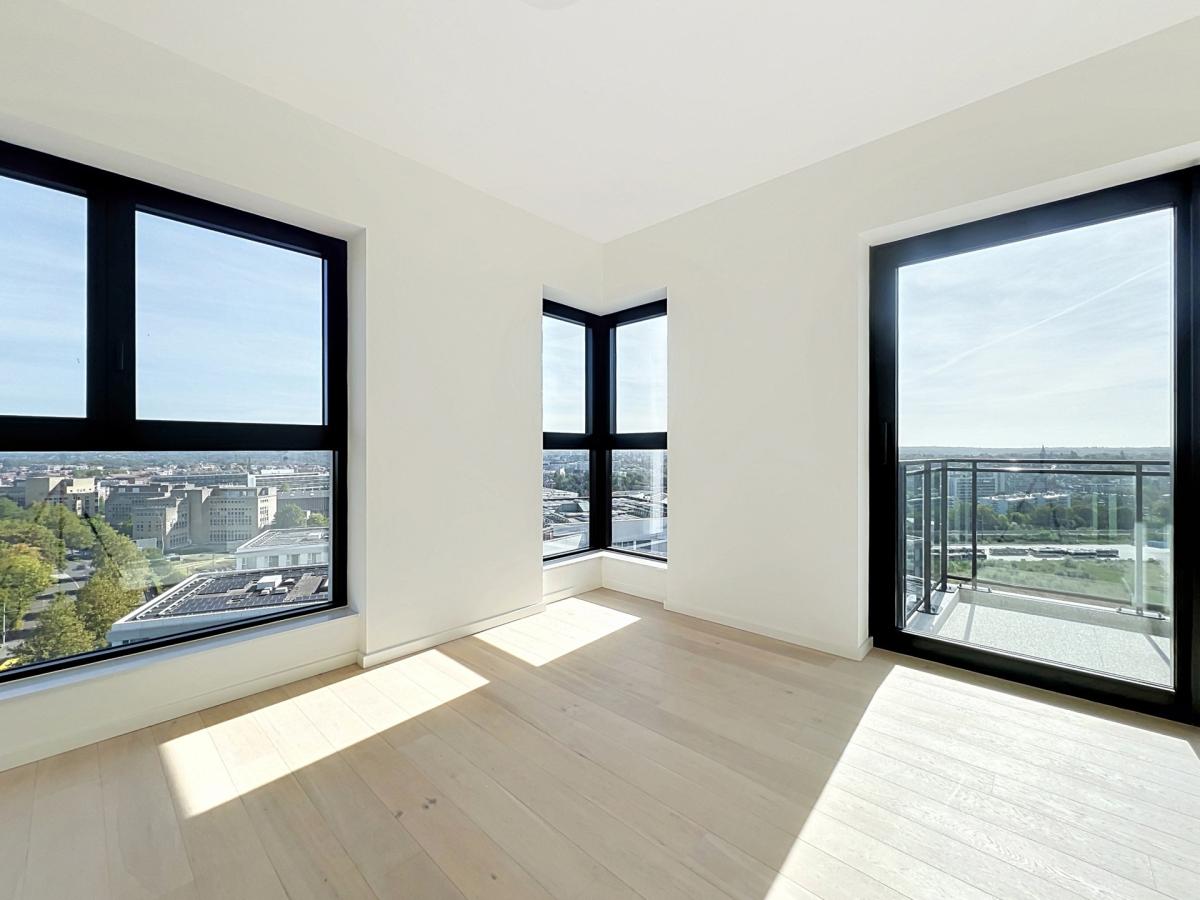 Triomphe : Magnifique penthouse 3ch + terrasses + pkg