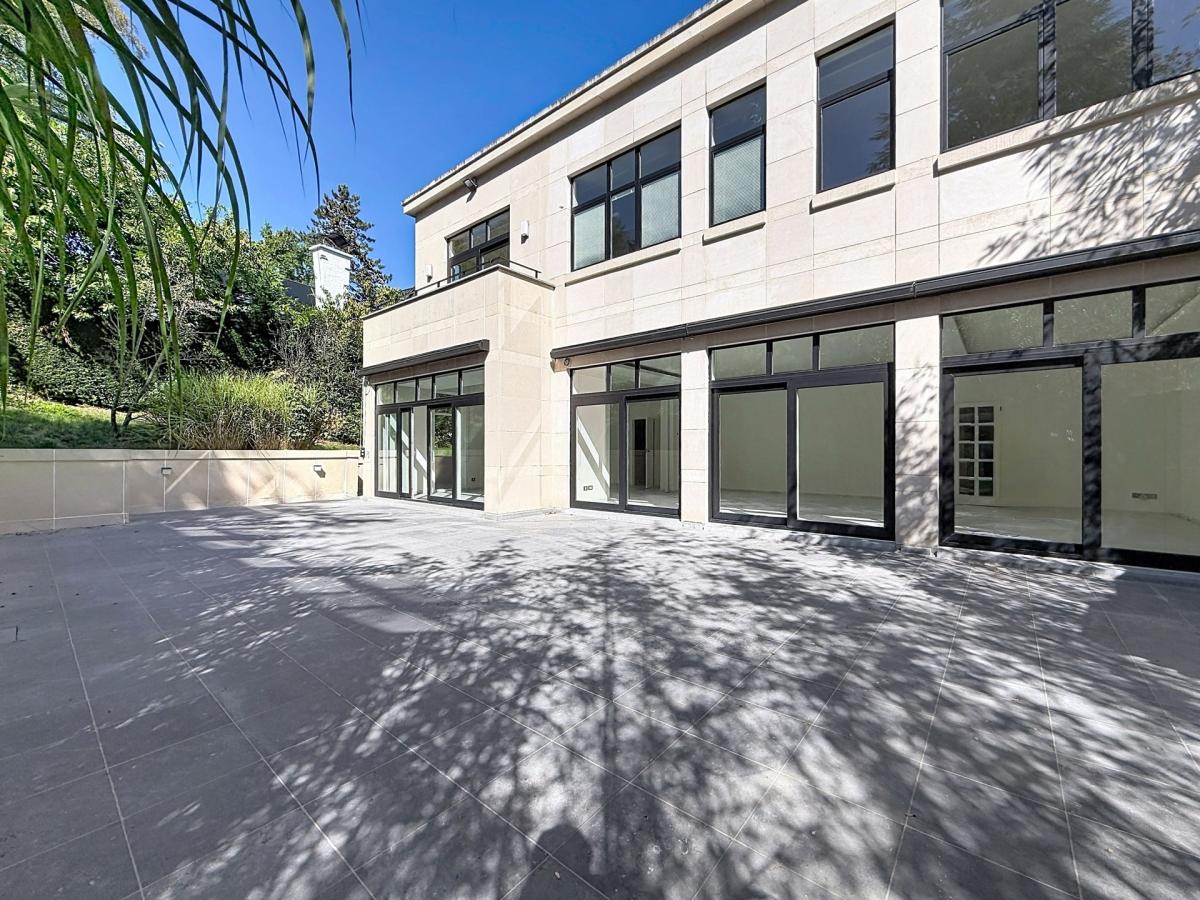 Prince d'Orange : Sublime villa jumelée remise à neuf