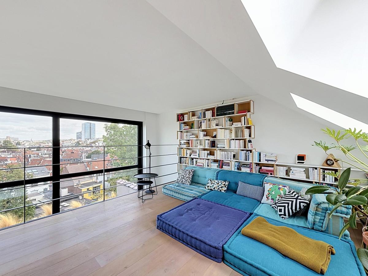 Flagey / Louise - Superbe duplex penthouse + terrasse !