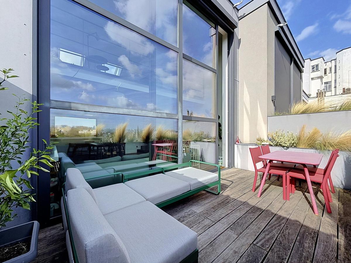 Flagey / Louise - Superbe duplex penthouse + terrasse !