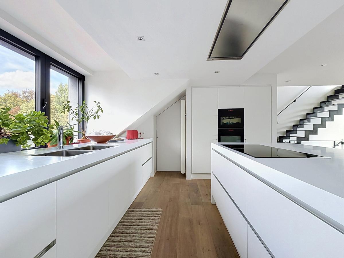 Flagey / Louise - Superbe duplex penthouse + terrasse !