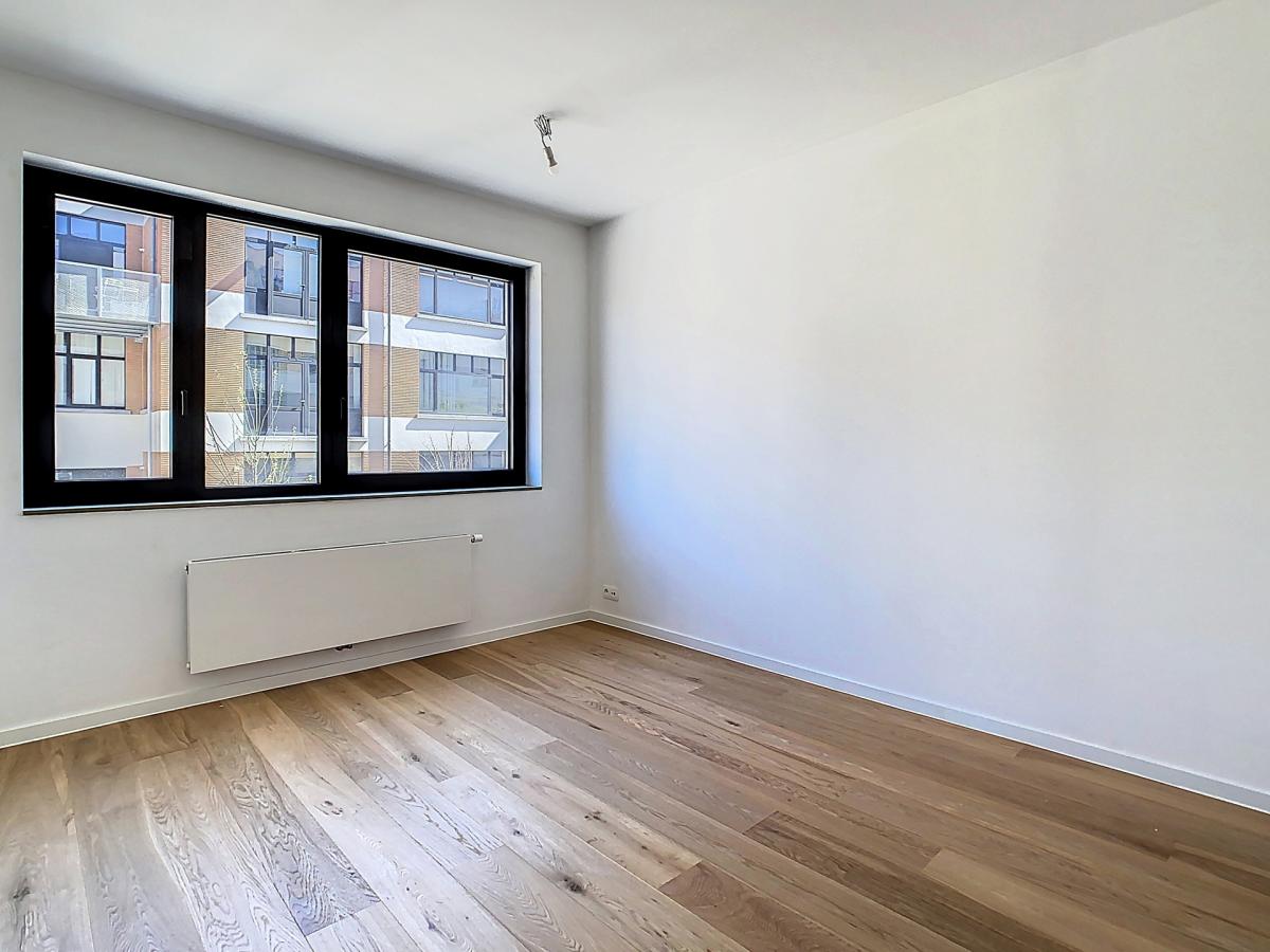 Couronne : Bel appartement récent 1 chambre + terrasse