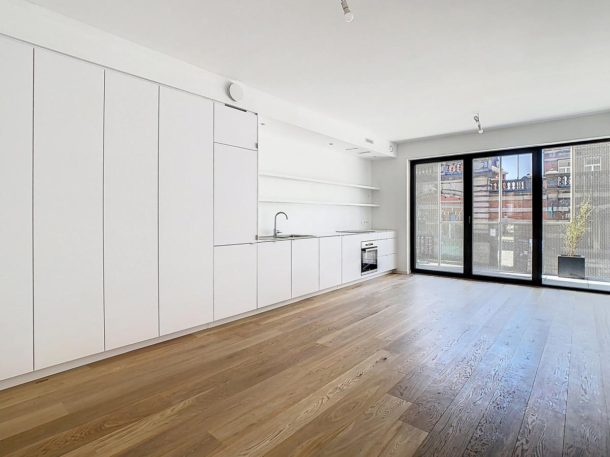 Couronne : Bel appartement récent 1 chambre + terrasse