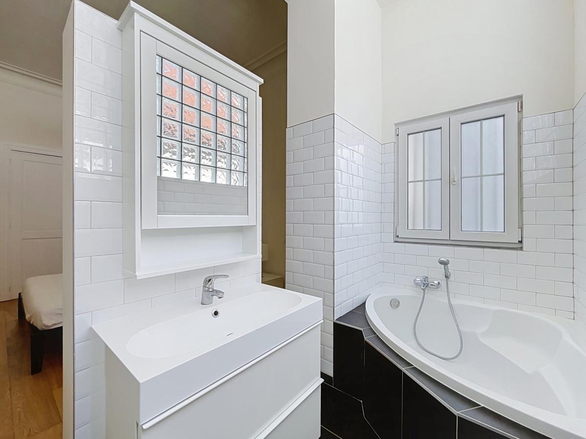 Cinquantenaire : Superbe duplex meublé 118 m², 2 ch