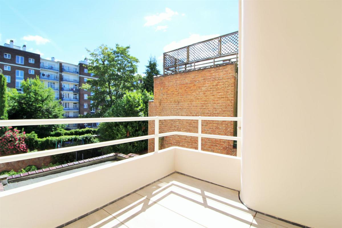 Franklin Roosevelt : Bel appartement 2 chambres + terrasse