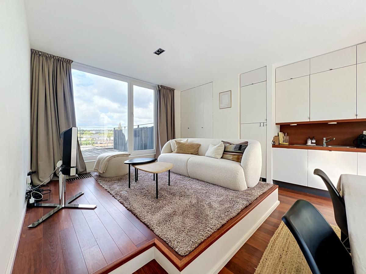 Bois de la Cambre : Magnifique penthouse 1ch + parking