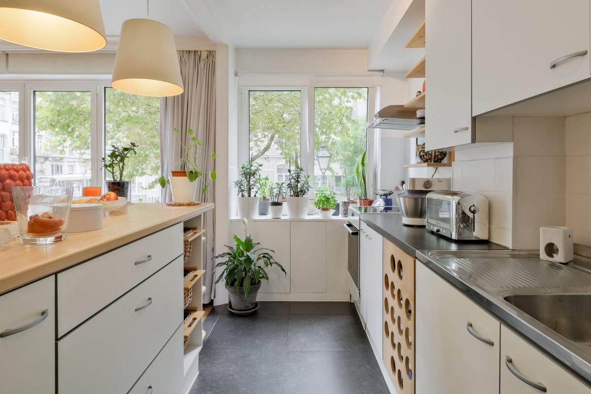 Molière : Appartement 2 chambres en très bon état + balcon 