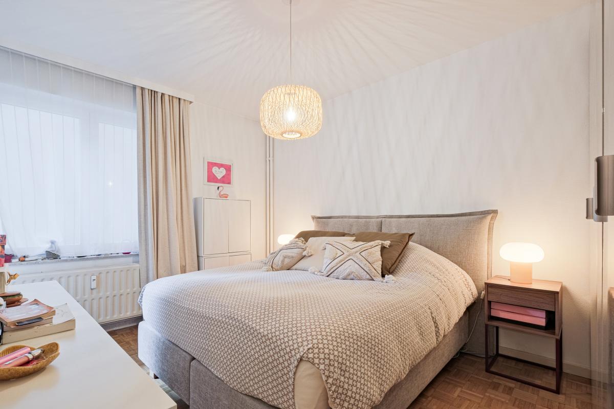 Molière : Appartement 2 chambres en très bon état + balcon 