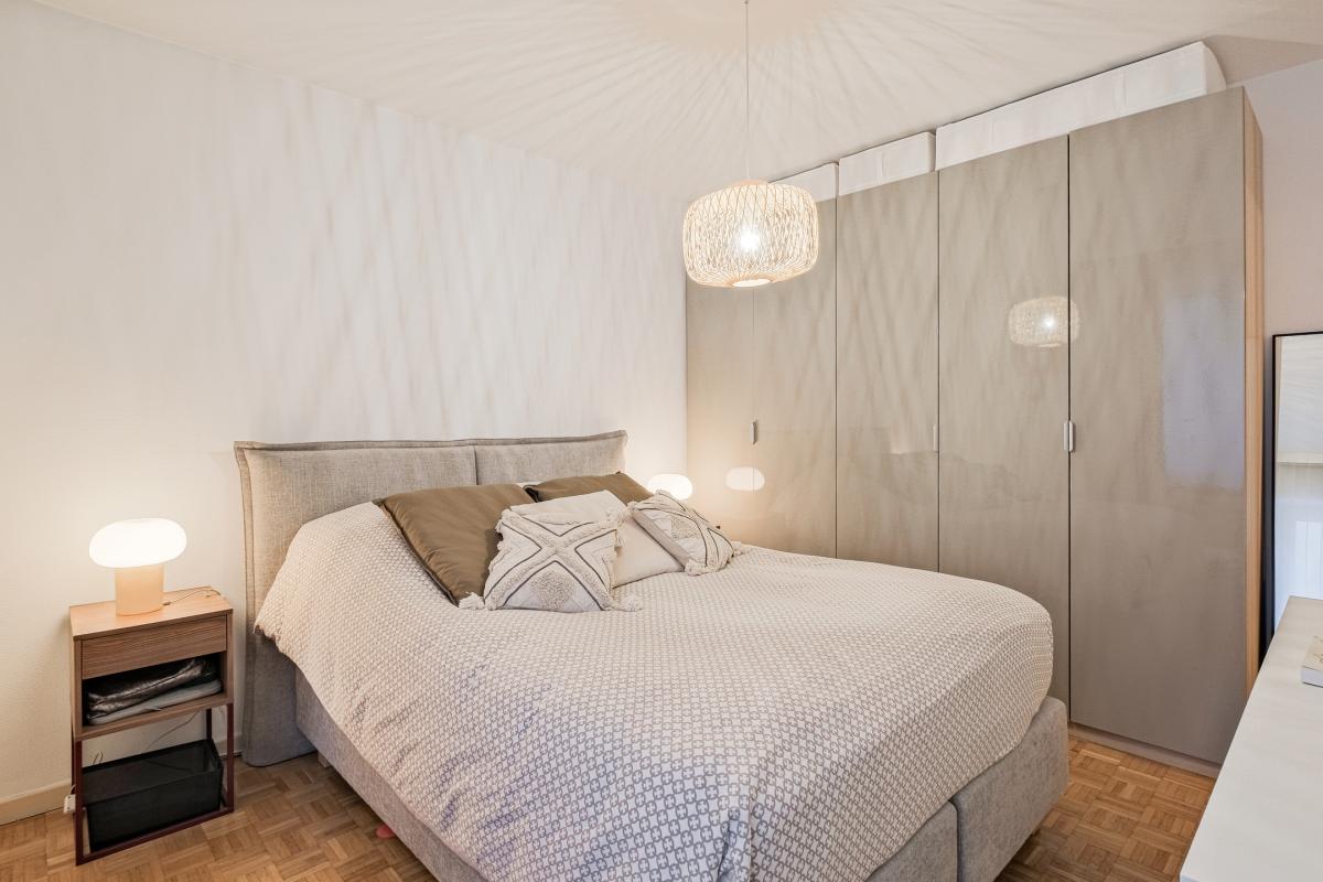 Molière : Appartement 2 chambres en très bon état + balcon 