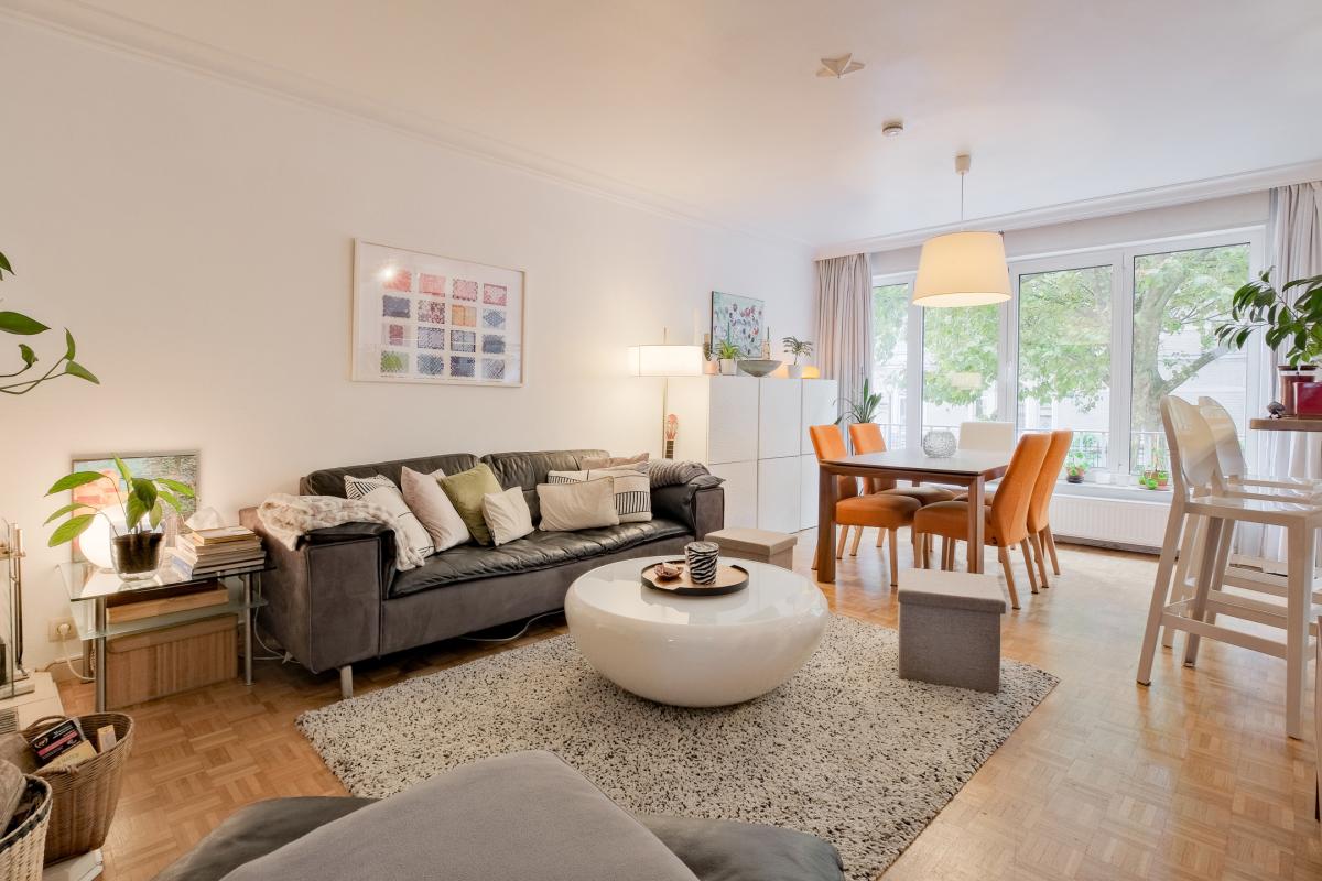 Molière : Appartement 2 chambres en très bon état + balcon 