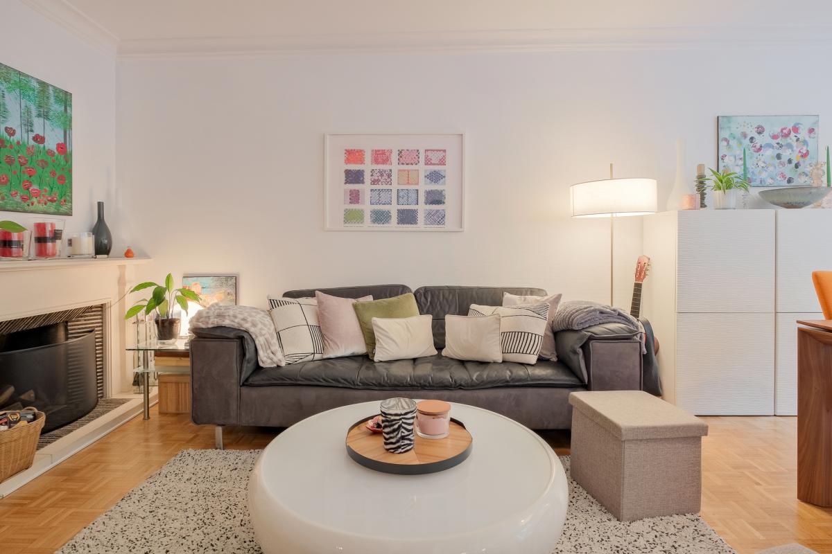 Molière : Appartement 2 chambres en très bon état + balcon 