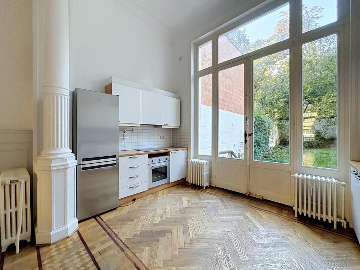 Quartier Brugmann : Duplex 2 chambres avec grand jardin 
