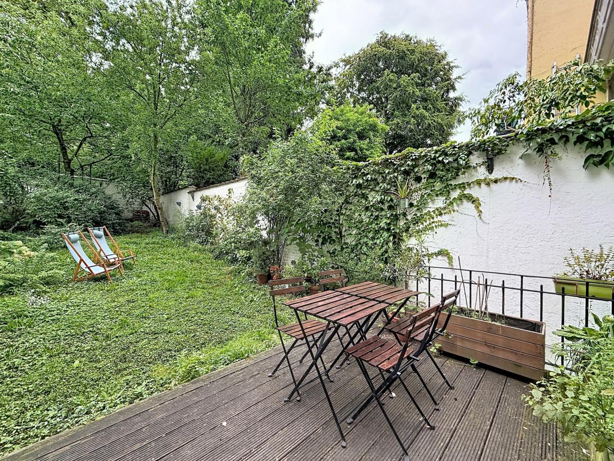 Quartier Brugmann : Duplex 2 chambres avec grand jardin 
