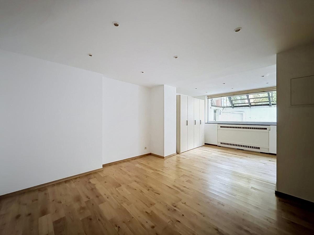 Quartier Brugmann : Duplex 2 chambres avec grand jardin 