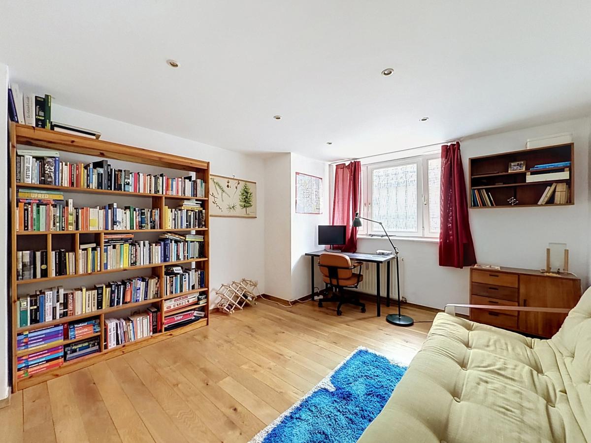 Quartier Brugmann : Duplex 2 chambres avec grand jardin 