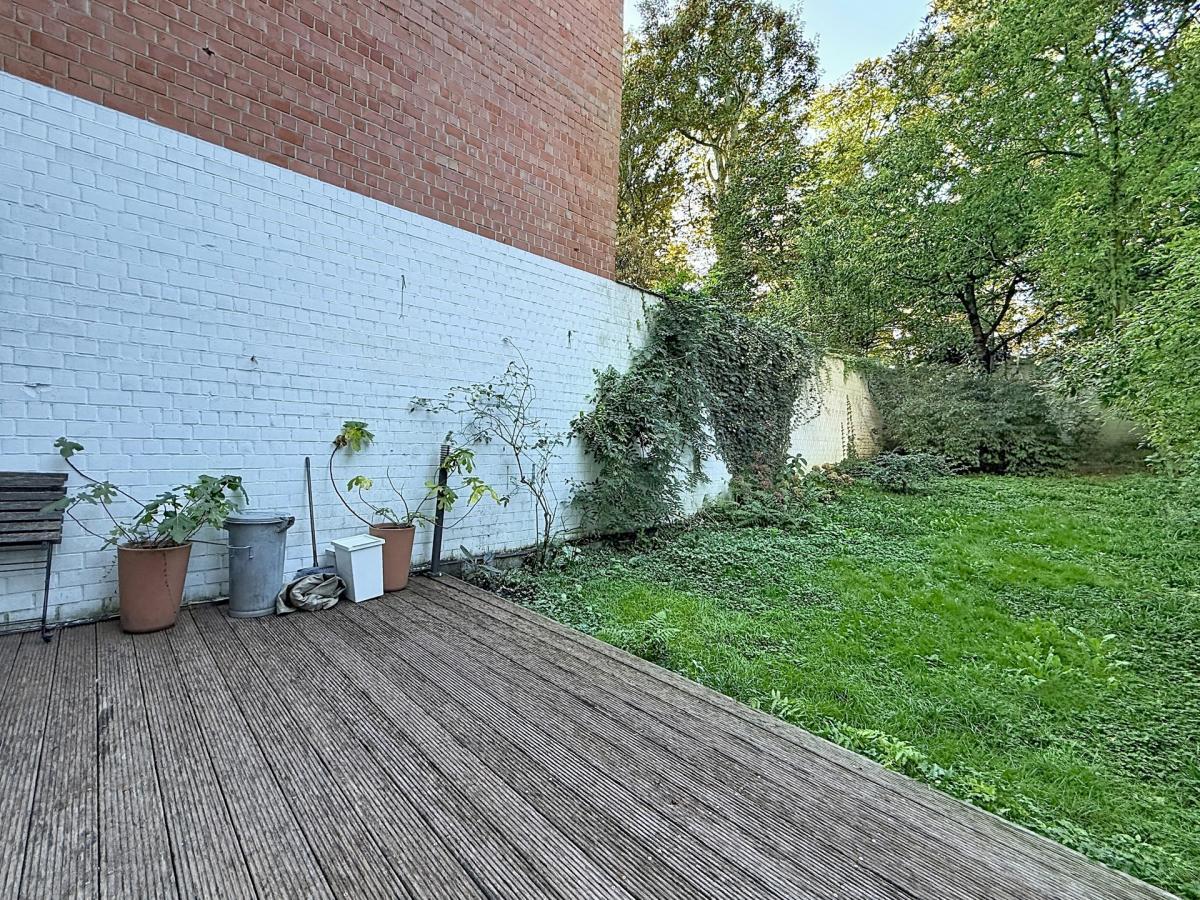 Quartier Brugmann : Duplex 2 chambres avec grand jardin 