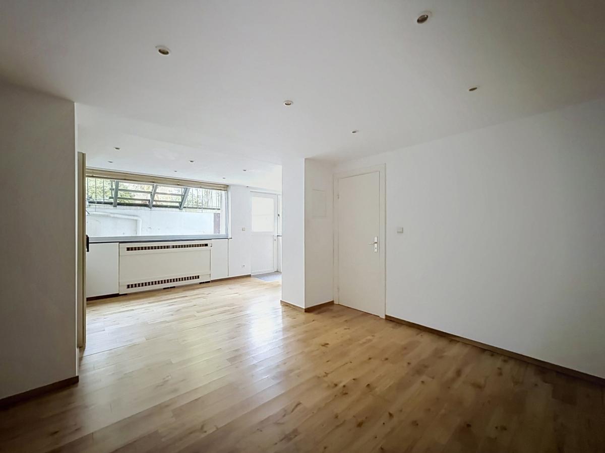 Quartier Brugmann : Duplex 2 chambres avec grand jardin 