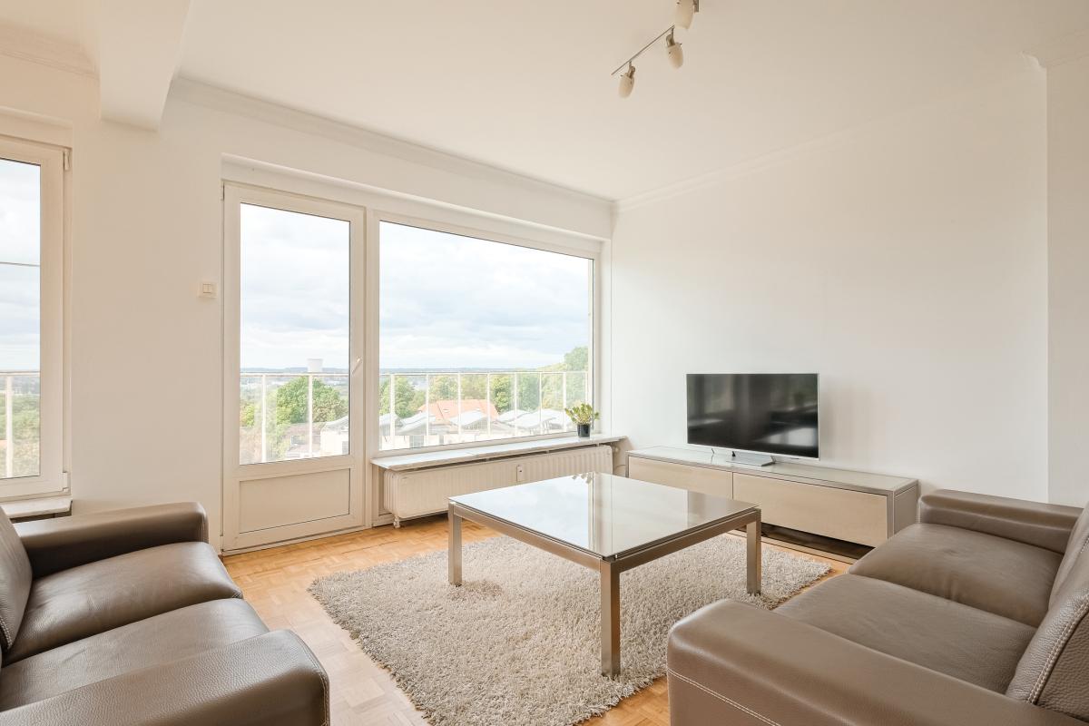 Uccle: Magnifique Penthouse 4 chambres, terrasses, garage