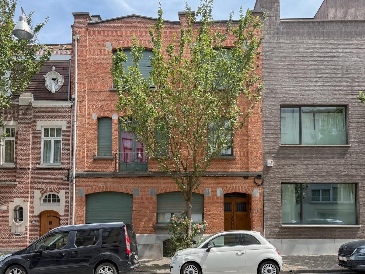 Lotz/Cavell: Superbe maison 9 chambres avec jardin 