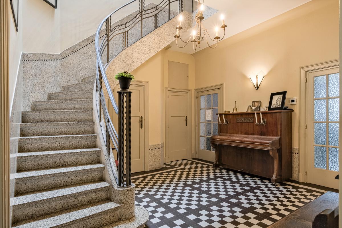 Lotz/Cavell: Superbe maison 9 chambres avec jardin 