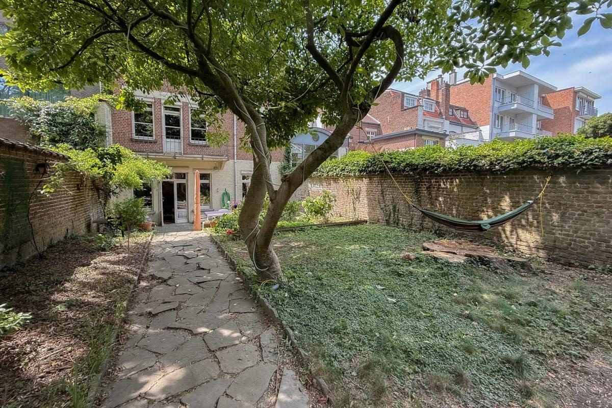 Lotz/Cavell: Superbe maison 9 chambres avec jardin 