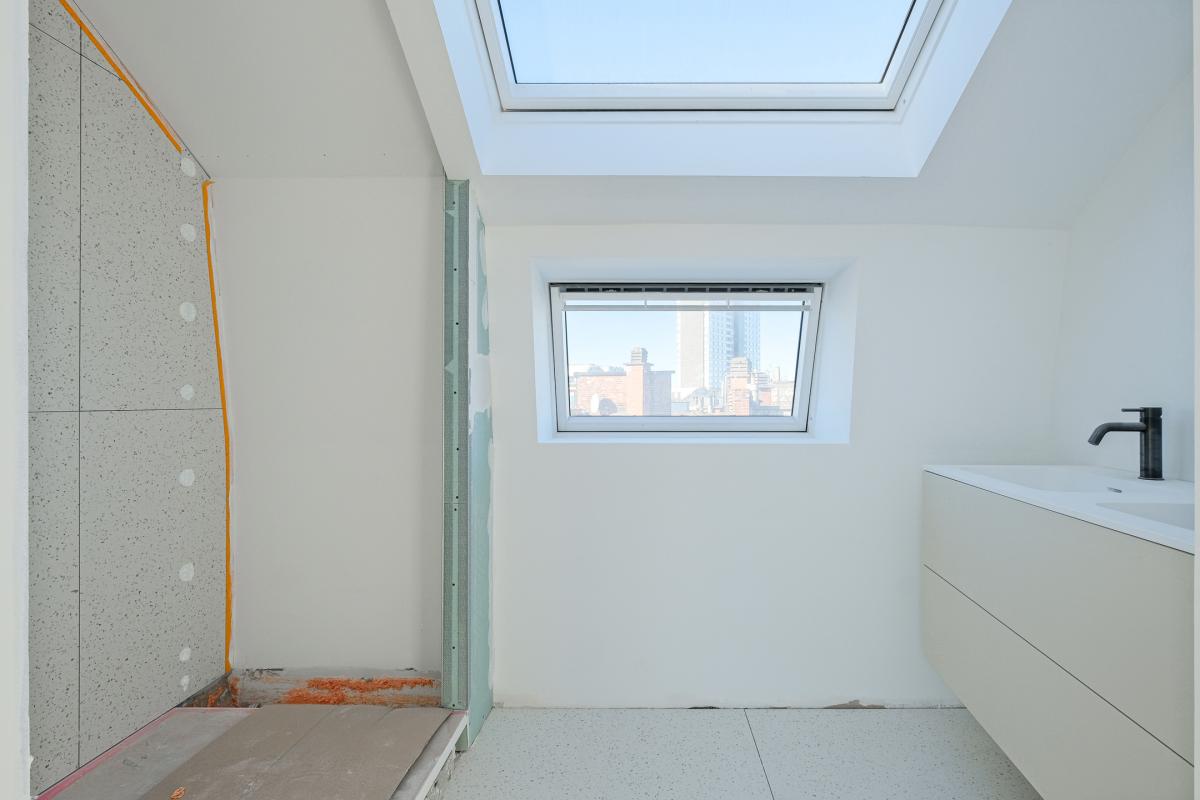 Stéphanie/Toison d'or Bel appartement une chambre de ± 85 m²