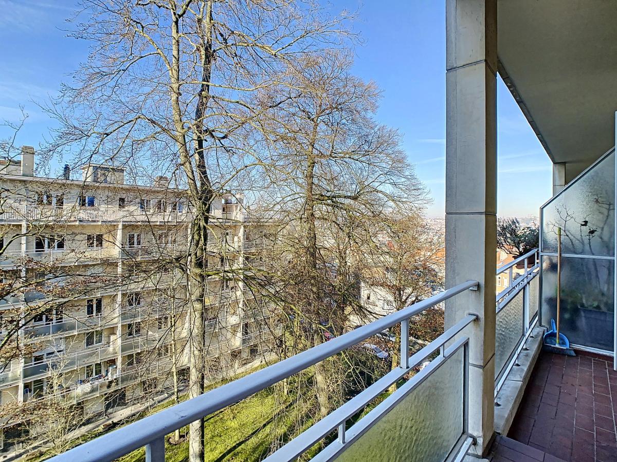 Quartier Wolvendael : Bel appartement 2ch + terrasse + prkg