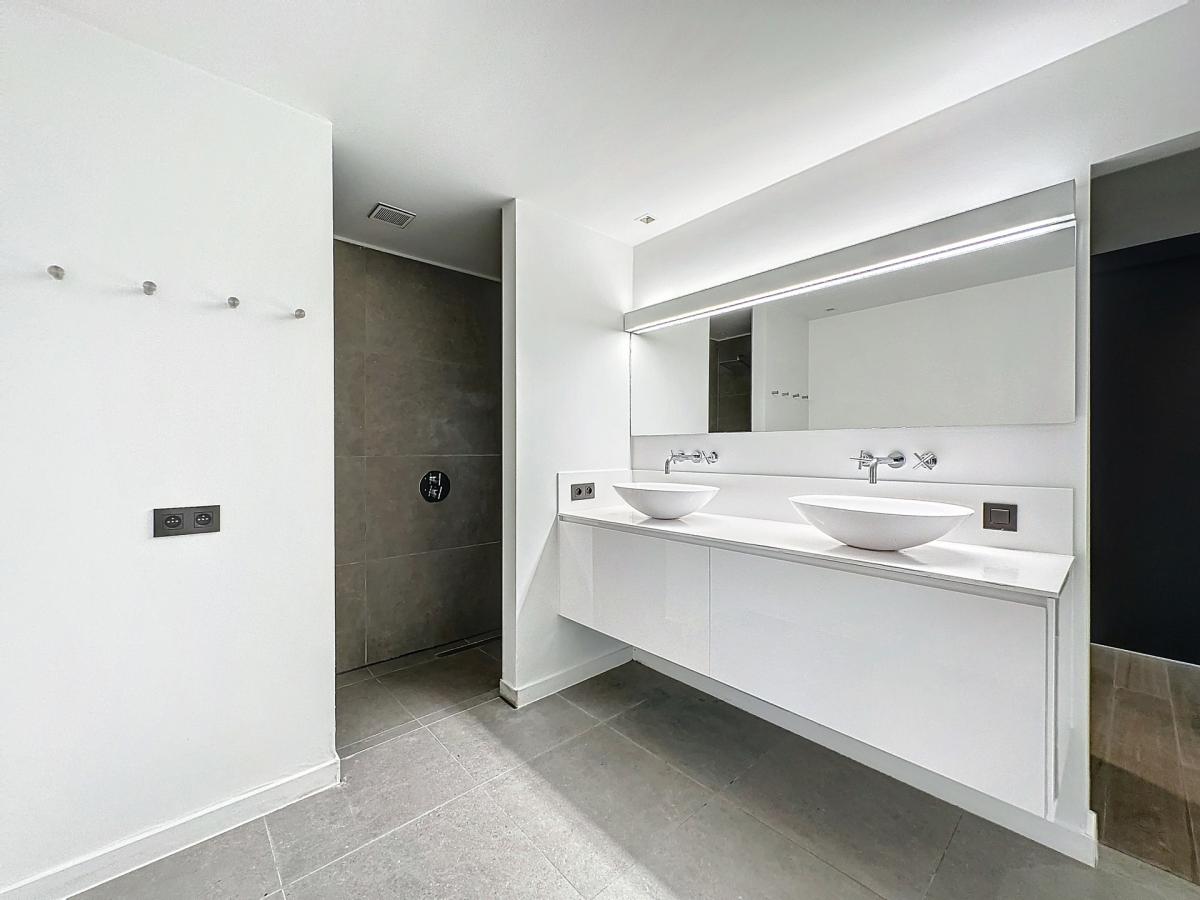 Hoeilaart : Somptueuse villa avec piscine et pompe à chaleur