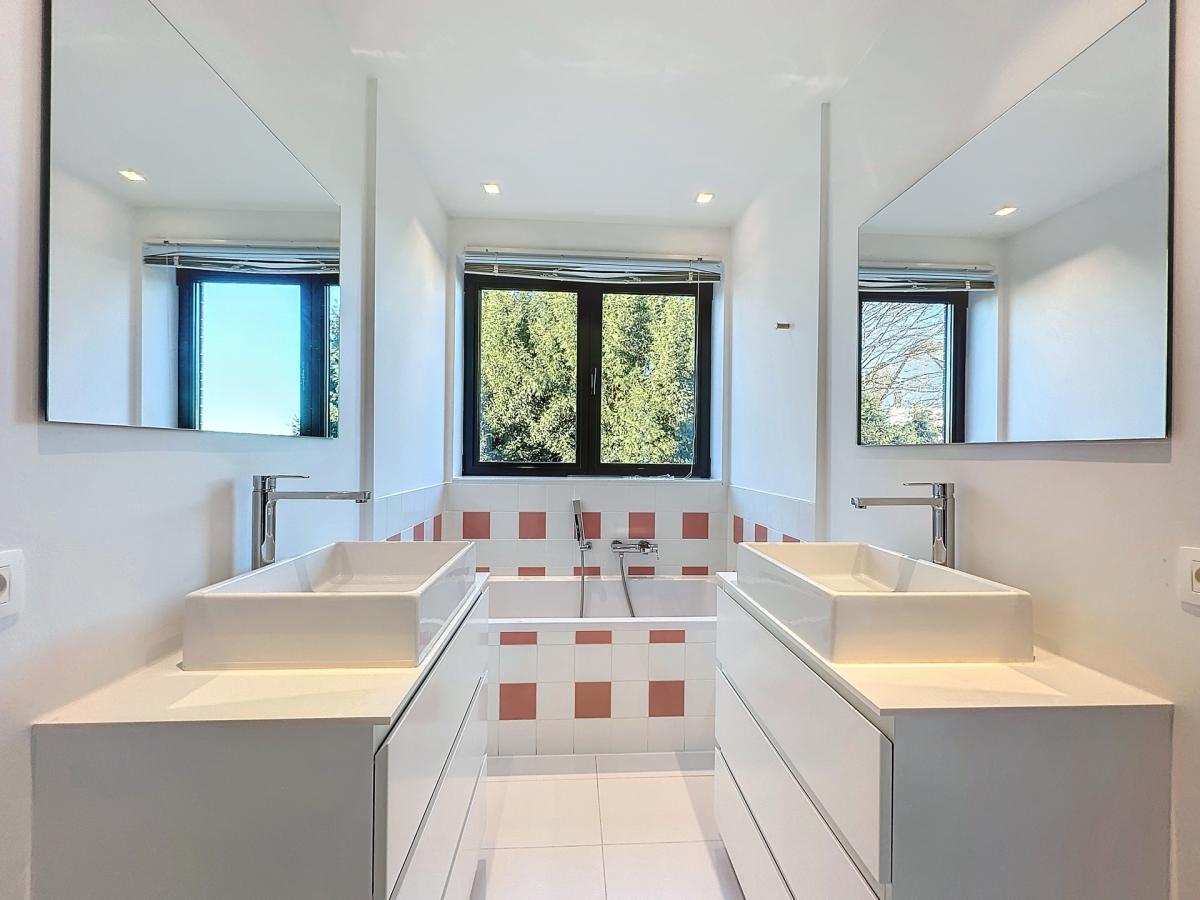 Hoeilaart : Somptueuse villa avec piscine et pompe à chaleur
