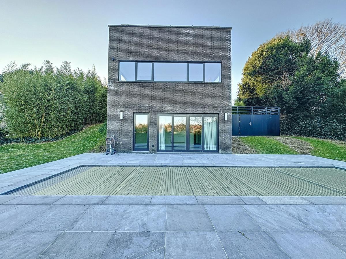 Hoeilaart : Somptueuse villa avec piscine et pompe à chaleur
