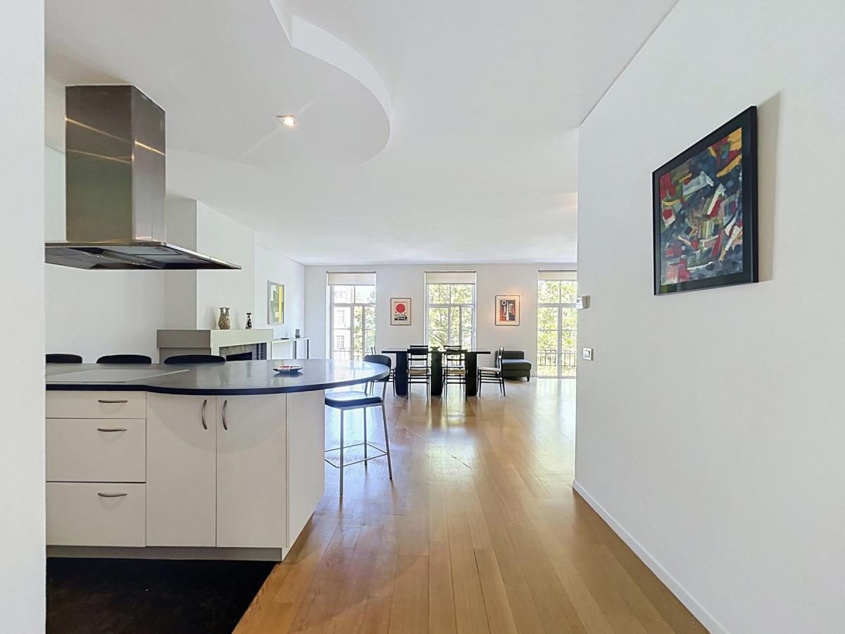 Sablon : Superbe appartement meublé + vue imprenable