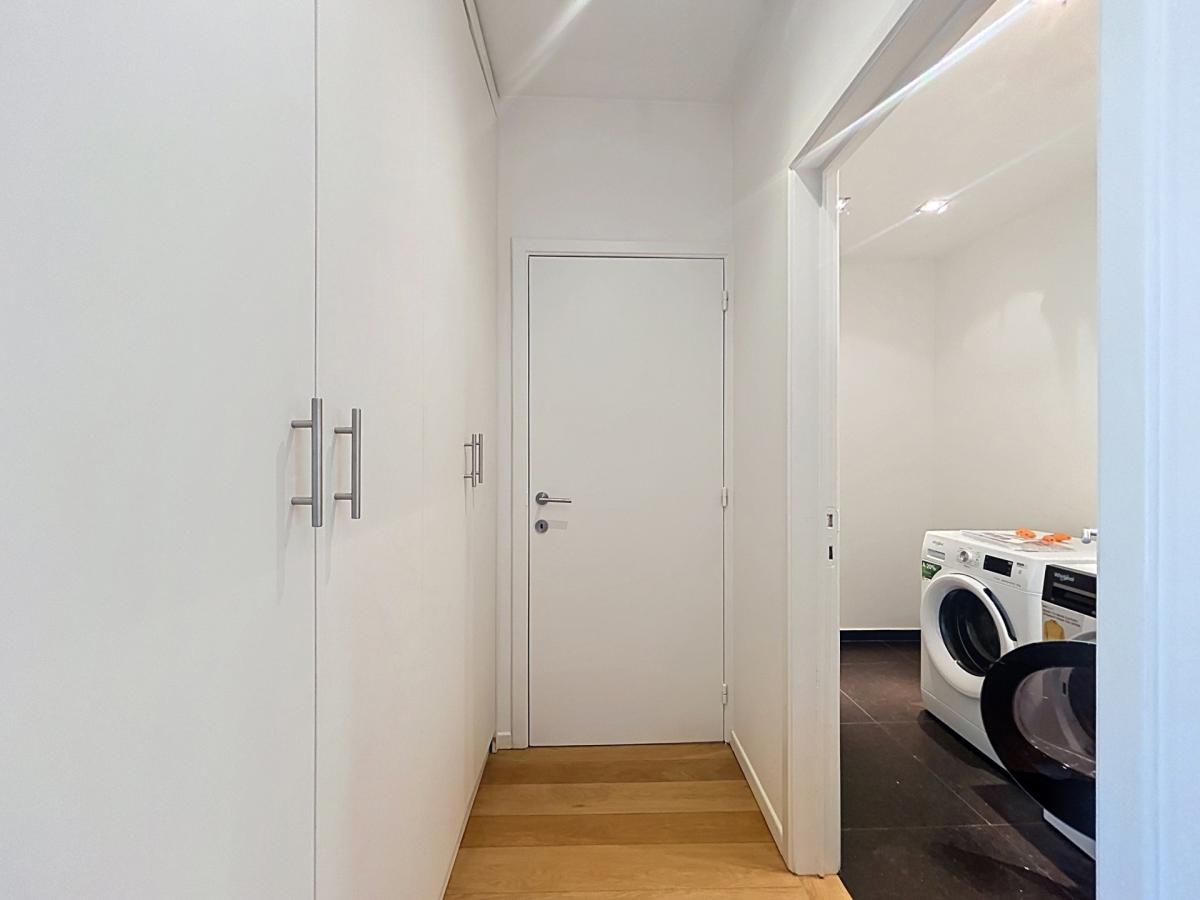 Sablon : Superbe appartement meublé + vue imprenable