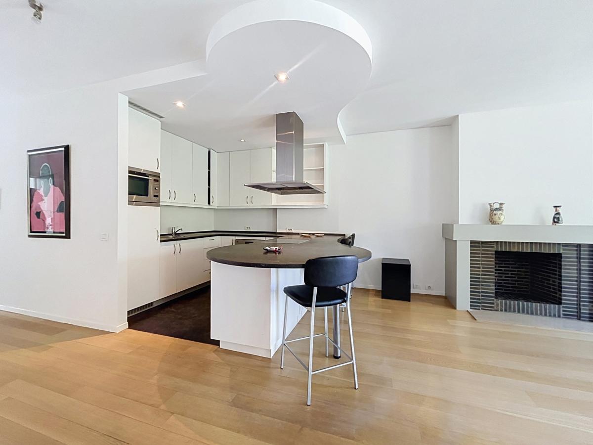 Sablon : Superbe appartement meublé + vue imprenable