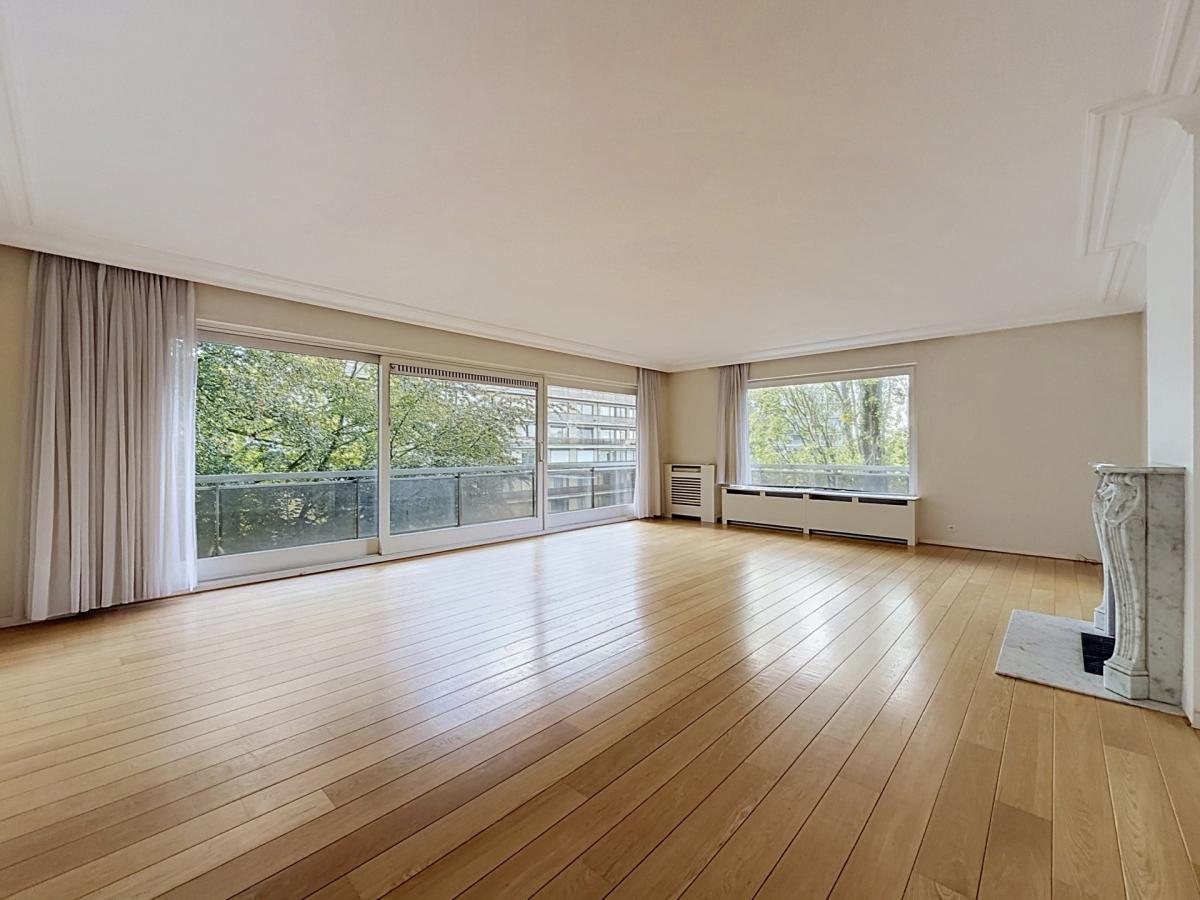Parc Brugmann / Walzin : Bel appartement 4 chambres
