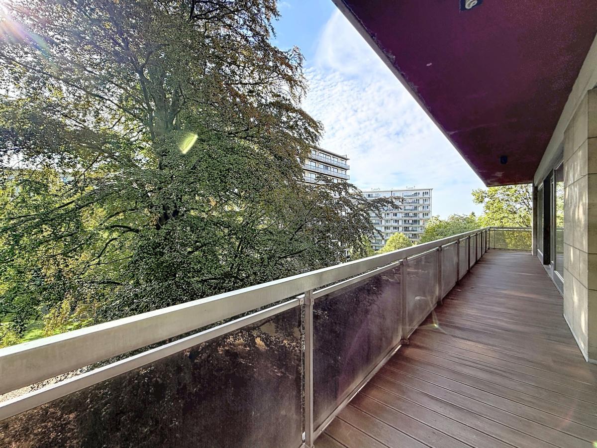 Parc Brugmann / Walzin : Bel appartement 4 chambres