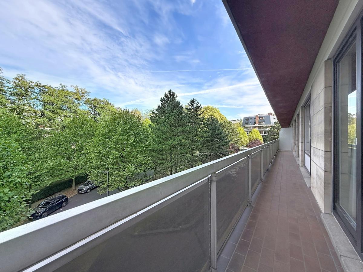 Parc Brugmann / Walzin : Bel appartement 4 chambres