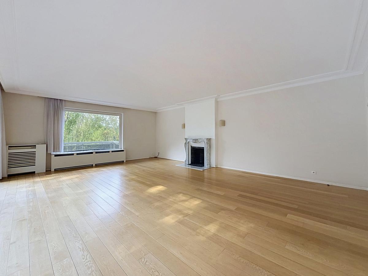 Parc Brugmann / Walzin : Bel appartement 4 chambres