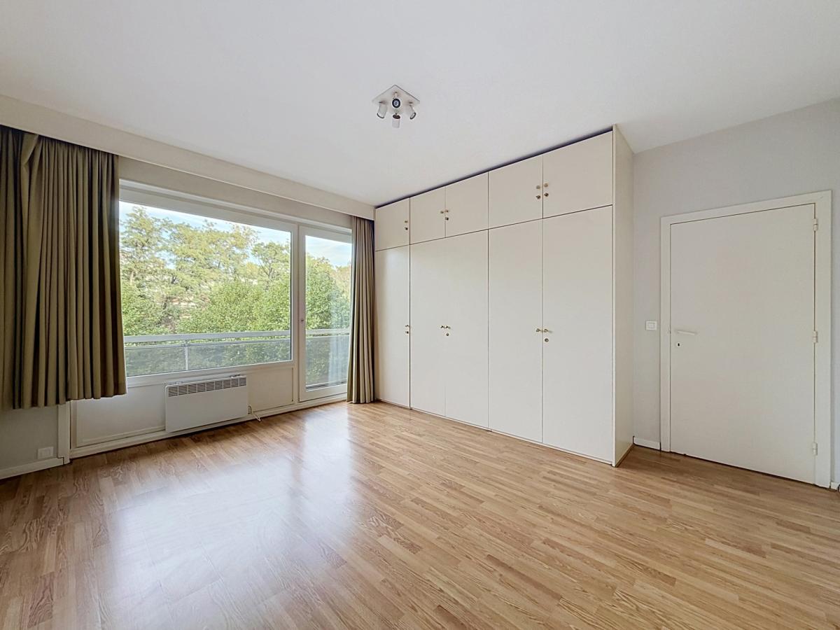 Parc Brugmann / Walzin : Bel appartement 4 chambres