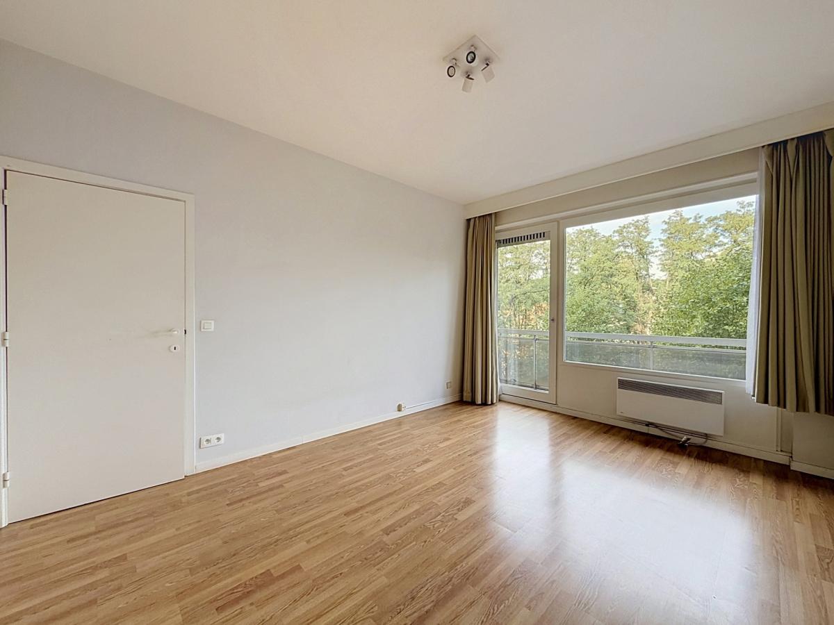 Parc Brugmann / Walzin : Bel appartement 4 chambres