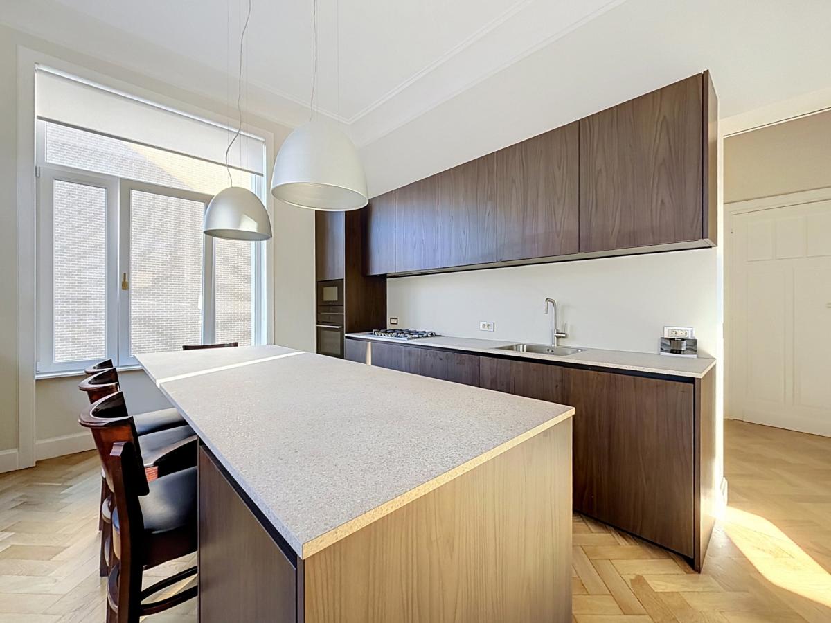 Molière : Somptueux appartement de caractère remis à neuf