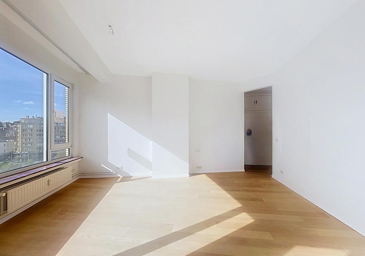 Place Flagey : Bel appartement 2 chambres 