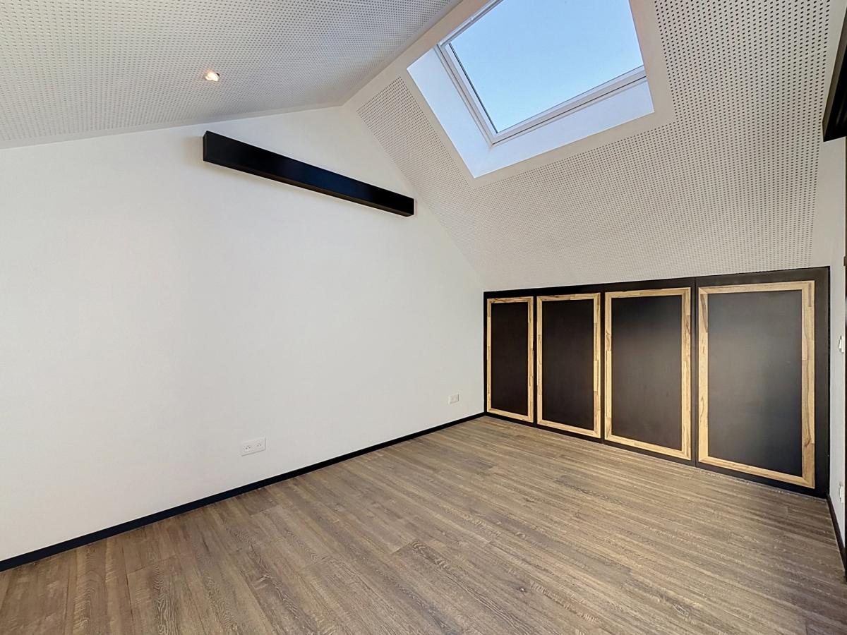 Uccle : Maison 5 chambres entièrement rénovée + jardin !