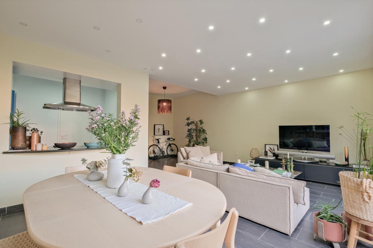 Quartier Cavell: Appartement 1 chambre + bureau, beau jardin
