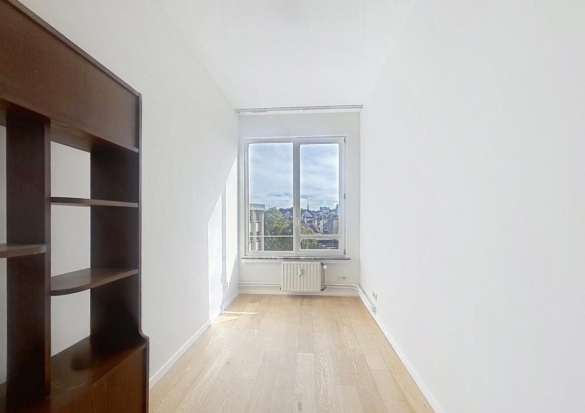 Place Flagey : Bel appartement 2 chambres 