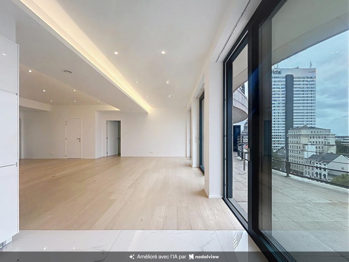 Cond'Or : Penthouse neuf d'exception 3 ch. + 75 m² terrasses